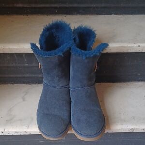 Authentic UGG Bailey Button II Boots - Navy Blue - Women's Size 12